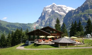 Restaurant-village-Alpine-Grindelwald-Switzerland